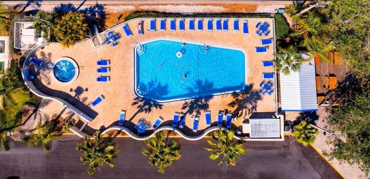 Beautiful New Luxury Townhome With Private Beach And Swimming Pools Ruskin Ngoại thất bức ảnh